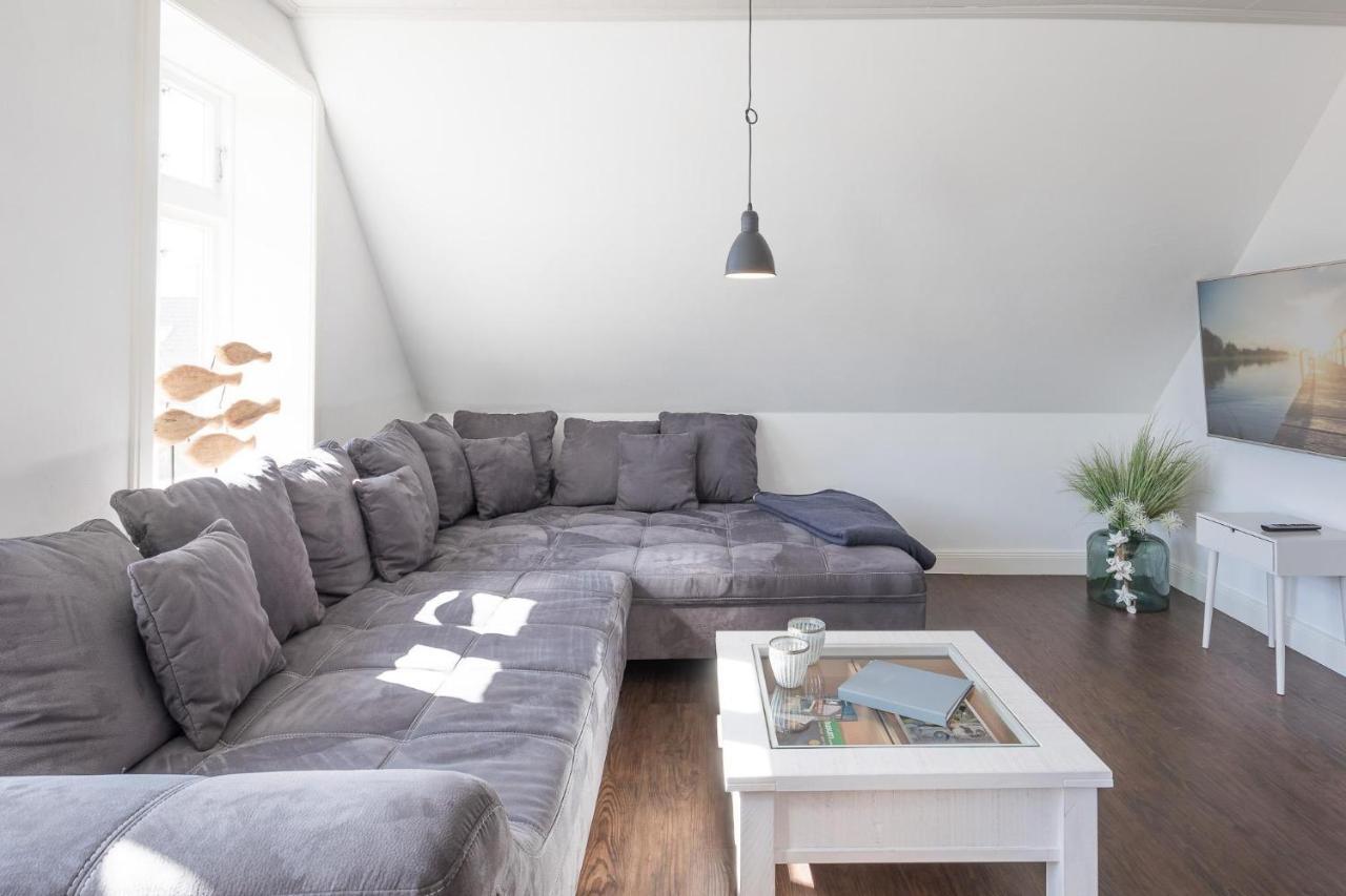 Apartmenthaus Theodor Storm - Unter Sternen ฮูซุม ภายนอก รูปภาพ